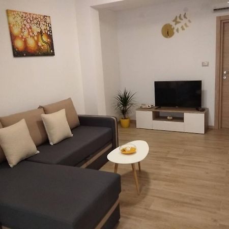 Apartman Laura Pula Exterior foto